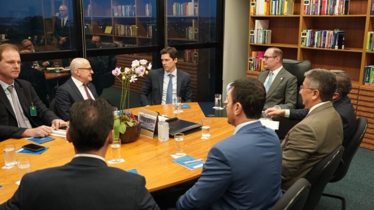 Daniel Vilela articula no STF nova divisão dos royalties e leva proposta de acordo a ministro