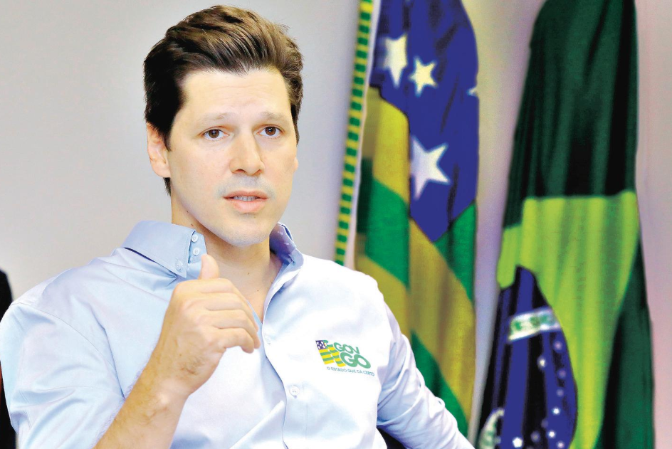 Daniel Vilela lidera com folga e se consolida como favorito em Goiás