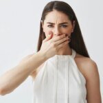 Dentistas revelam quais são os alimentos que mais causam bafo