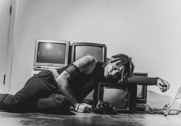 EGITOROCK, referência do underground paulistano, lança EP solo