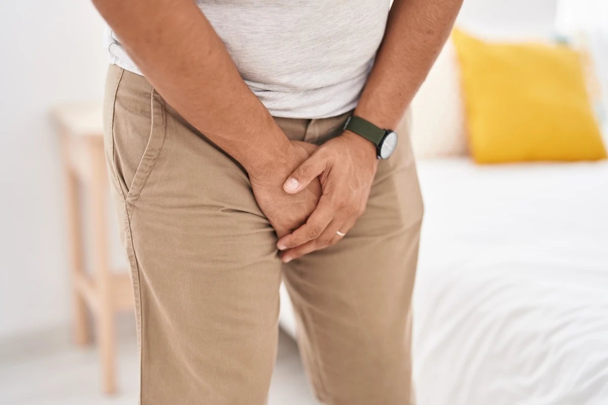 Homens que não se secam após urinar correm mais risco de ter doenças