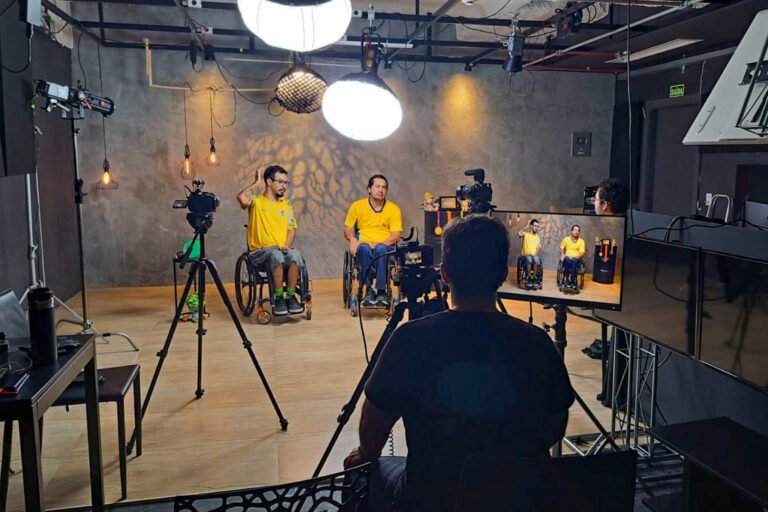 Iniciativa cultural transforma escolas do Gama em espaço de inclusão e expressão