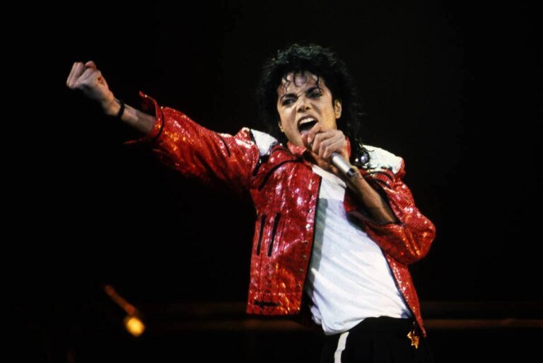Irmãos acusam Michael Jackson de abuso sexual em novo processo