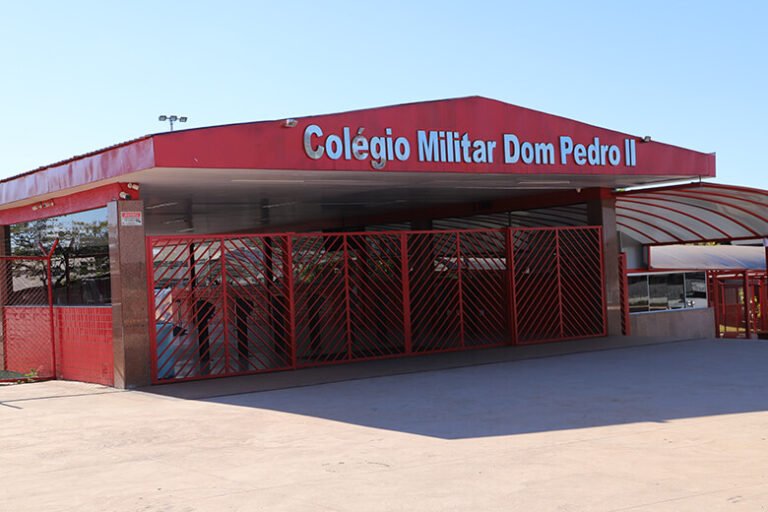 Lei integra Colégio Militar Dom Pedro II ao CBMDF e redefine salários da segurança no DF