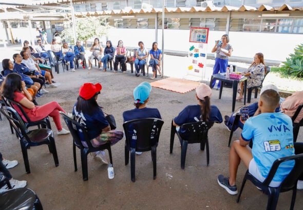 Rede pública do DF reforça atendimento a pessoas com autismo durante o Abril Azul