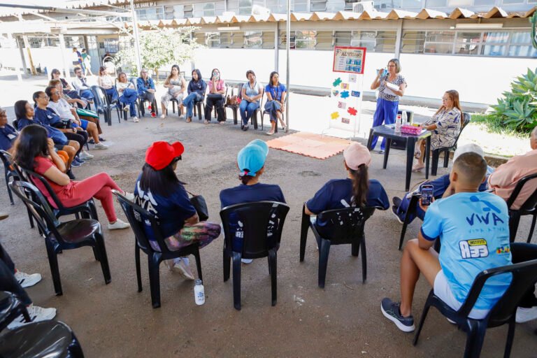 Rede pública do DF reforça atendimento a pessoas com autismo durante o Abril Azul