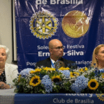 Rotary Club de Brasília celebra 68 anos com posse de novos associados e homenagens a lideranças do mundo rotário