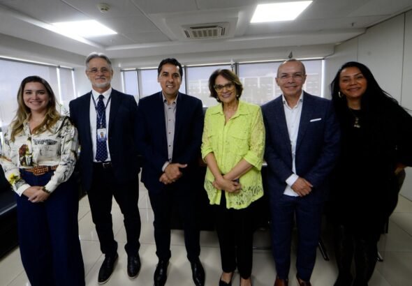 Senadora Damares Alves e governo articulam conclusão de obras no HRAN