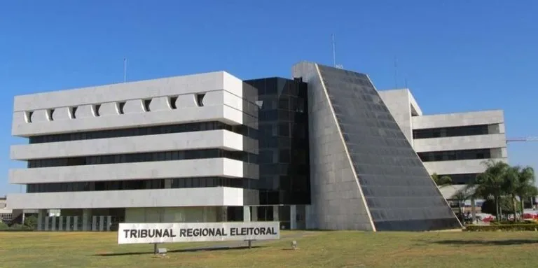 TRE manda remover conteúdo falso sobre inelegibilidade de Celina Leão
