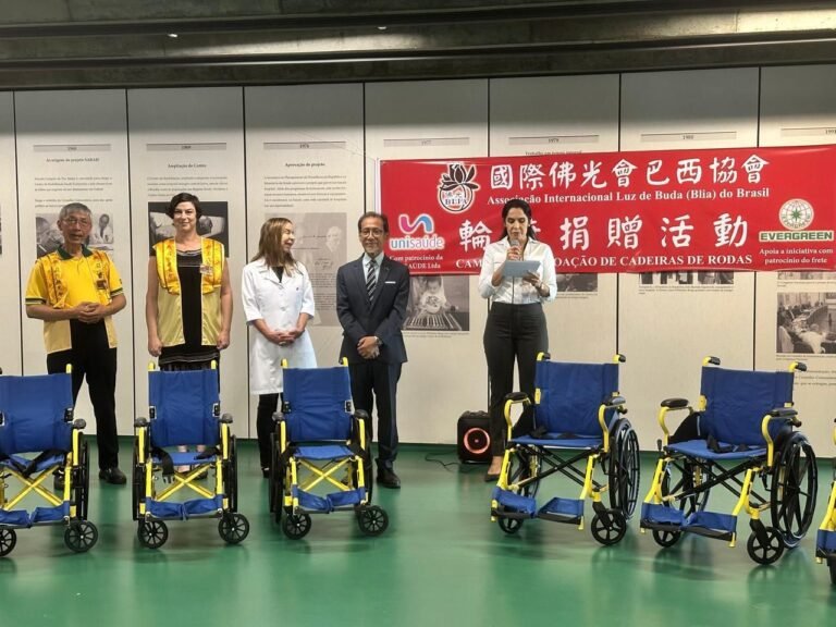 Taiwan e BLIA doam cadeiras de rodas a pacientes do Hospital Sarah, em Brasília