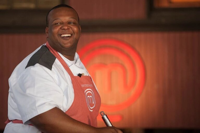 Vice-Campeão do MasterChef chora após ser acusado de calote nas redes