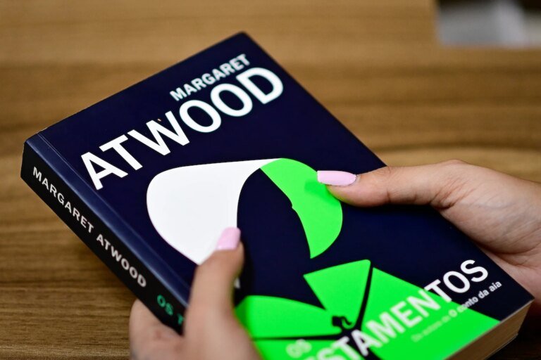 as principais mudanças do livro para a série