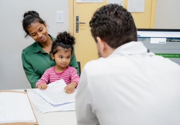 Mais cuidado e acolhimneto para mamães e crianças! Rede Nascer impulsiona novo ciclo de atendimento materno-infantil em Goiás