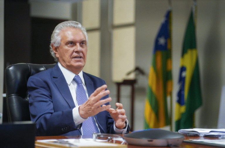 Caiado cresce no cenário nacional e aparece em empate técnico com Lula no segundo turno