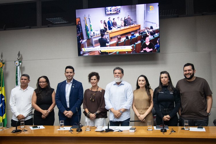 Câmara Legislativa realiza sessão solene sobre ressocialização de egressos do sistema prisional