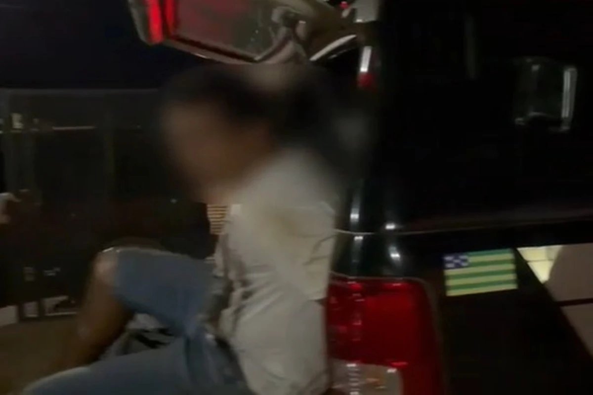 Casal em fuga é preso com drogas, jabutis e máquinas roubadas