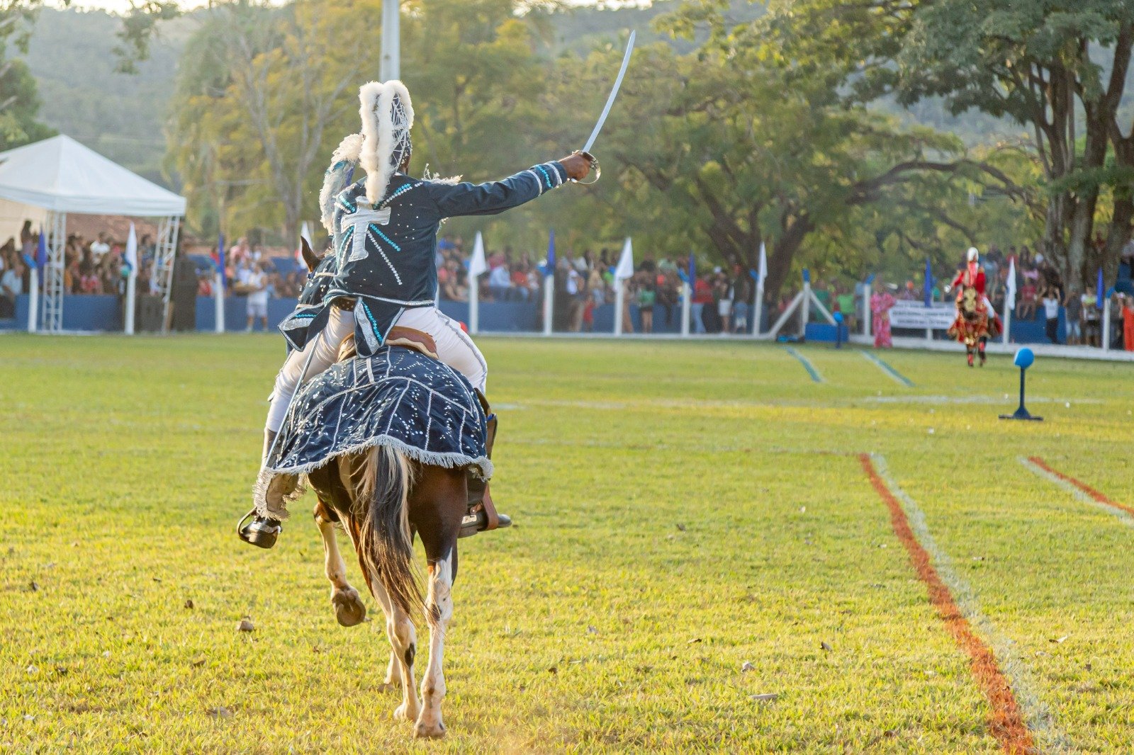 Cavalhadas se apresentam em Santa Cruz de Goiás, Posse, Jaraguá e Pirenópolis neste fim de semana