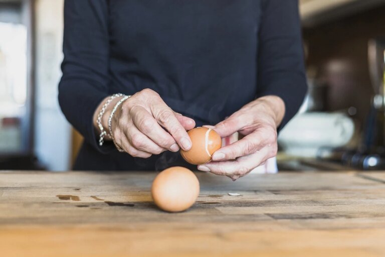 Comer ovos reduz risco de Alzheimer em até 27%, diz estudo