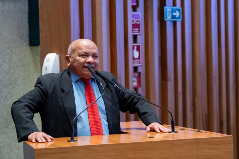Comissão de Saúde da CLDF aprova projeto que garante acesso gratuito a banheiros em estabelecimentos comerciais