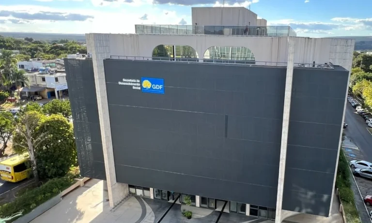 GDF publica edital de concurso com 1.197 vagas para a carreira de Desenvolvimento e Assistência Social