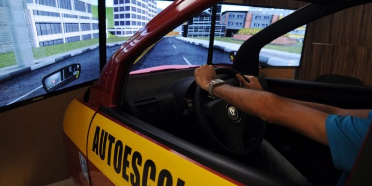 Governo lança sistema para aluno buscar instrutor e autoescola