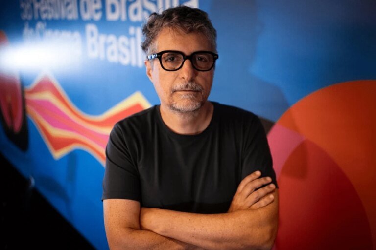Kleber Mendonça Filho revela parte mais inusitada de maratona com O Agente Secreto