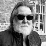 Morre Dennis Locorriere, cantor da banda Dr. Hook, aos 76 anos