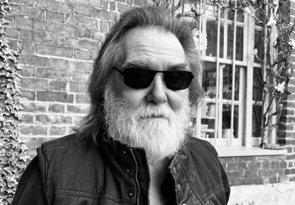 Morre Dennis Locorriere, cantor da banda Dr. Hook, aos 76 anos