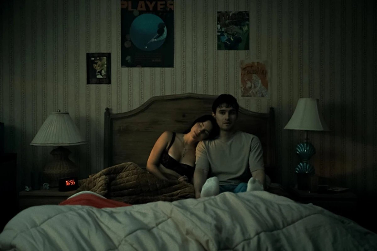 Obsessão transforma romance em pesadelo sangrento nos cinemas