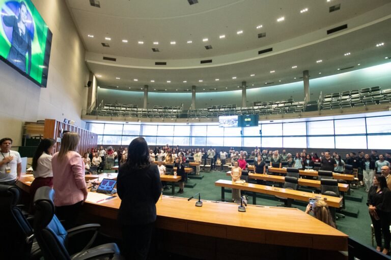 Semana Legislativa pela Mulher discute ampliação da presença feminina nos espaços de poder