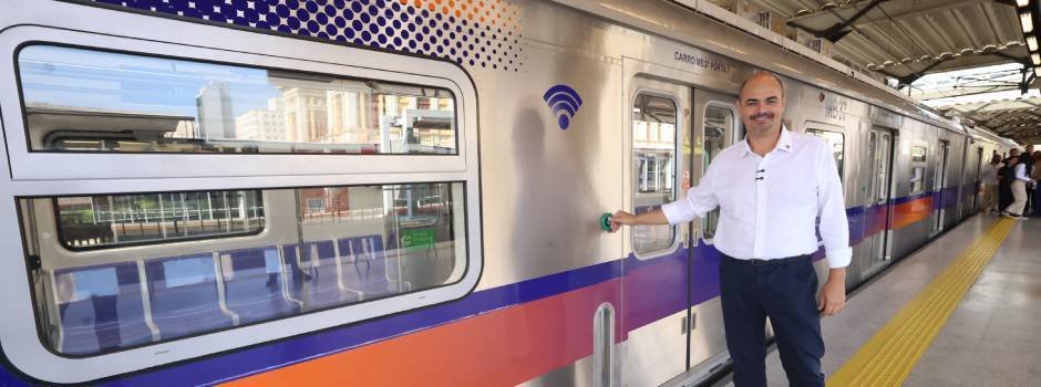 Viagem inaugural marca a entrega do primeiro dos 24 novos trens do Metrô da Região Metropolitana de BH