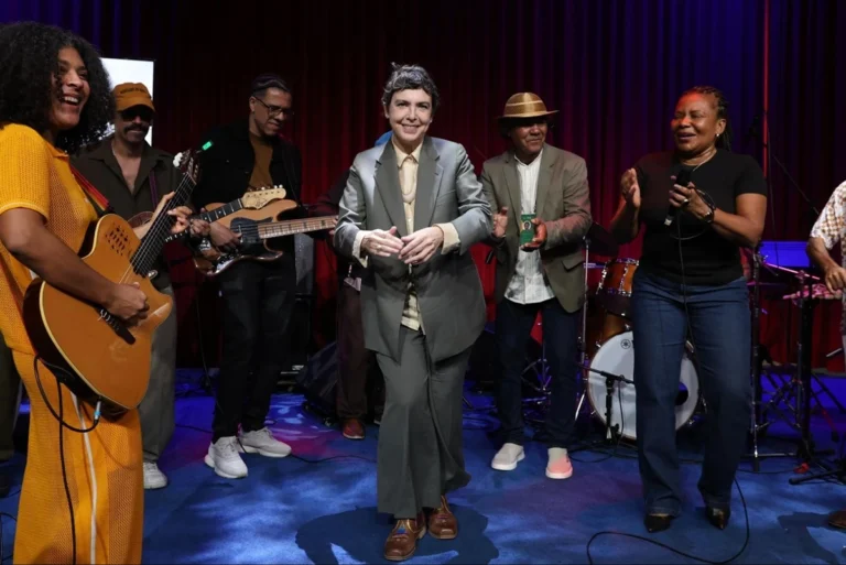 Xangai recebe artistas brasileiros e se torna palco da música nacional