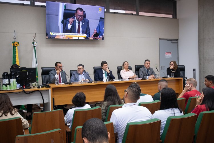 Câmara Legislativa debate proposta da LDO de 2027 e impactos de acordo envolvendo o BRB