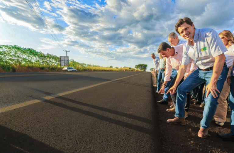 Daniel Vilela percorre 26 municípios e reforça agenda de habitação, segurança e infraestrutura em Goiás