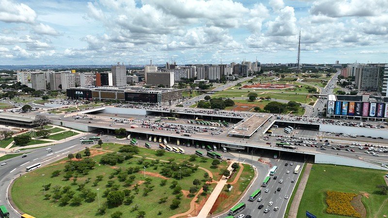 Governo apresenta projetos para fortalecer circulação de ciclistas na Rodoviária do Plano Piloto