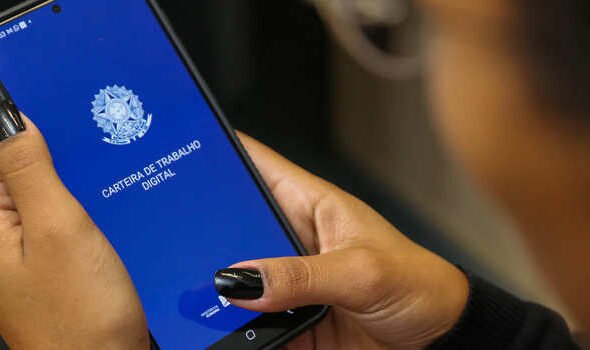 Minas alcança menor desemprego da história e se aproxima do pleno emprego